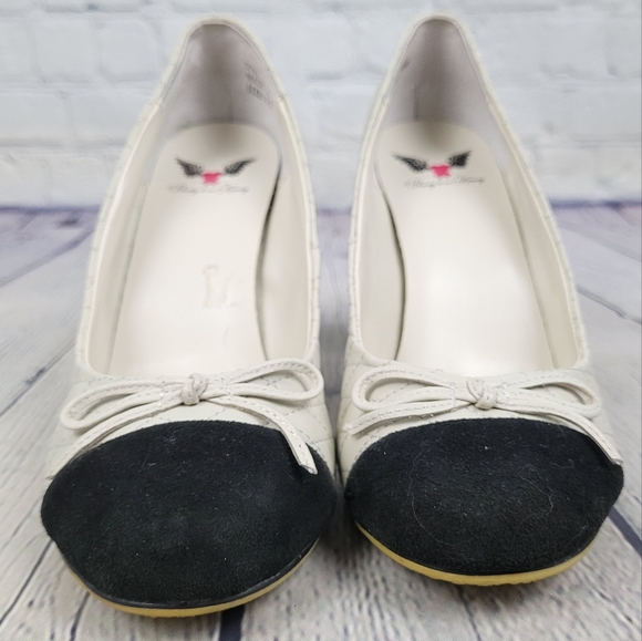 PENNY LOVES KENNY | Glider quilted bow detail cap toe wedge heels - Picture 6 of 10